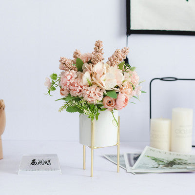 Elegant Floral Arrangement