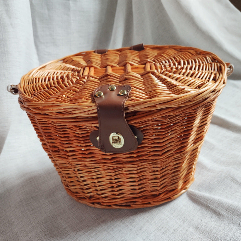 woven rattan bicycle front basket with quick-release mounting system Stornfield