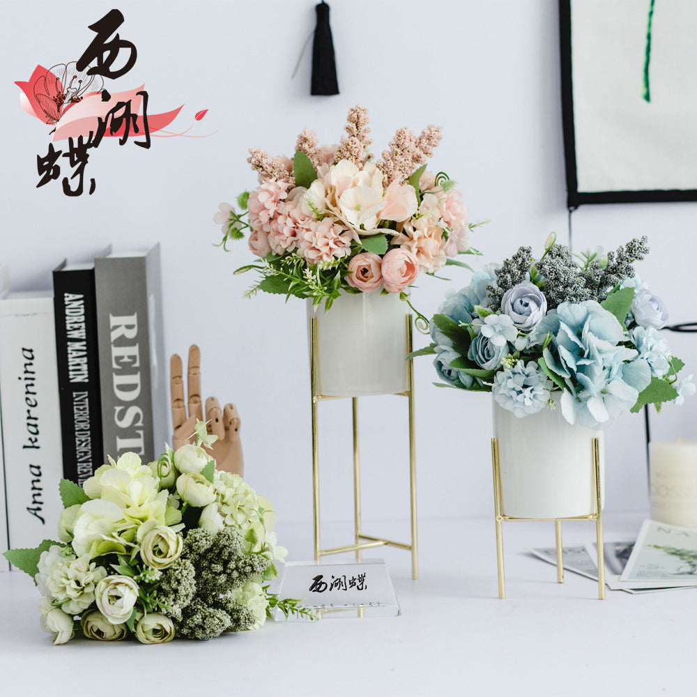 Elegant Floral Arrangement