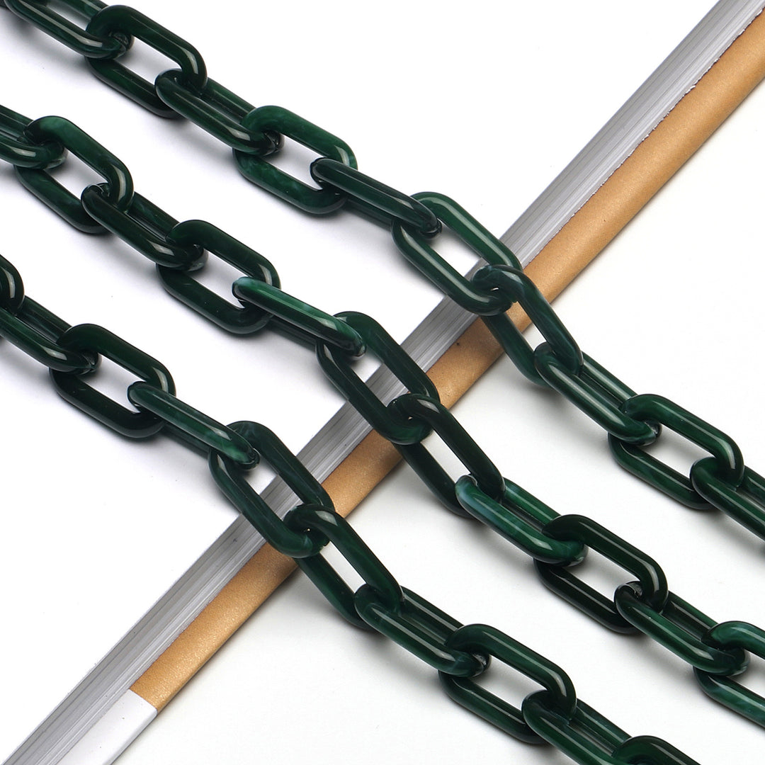 Fashion-Forward Eyewear Chain Stornfield