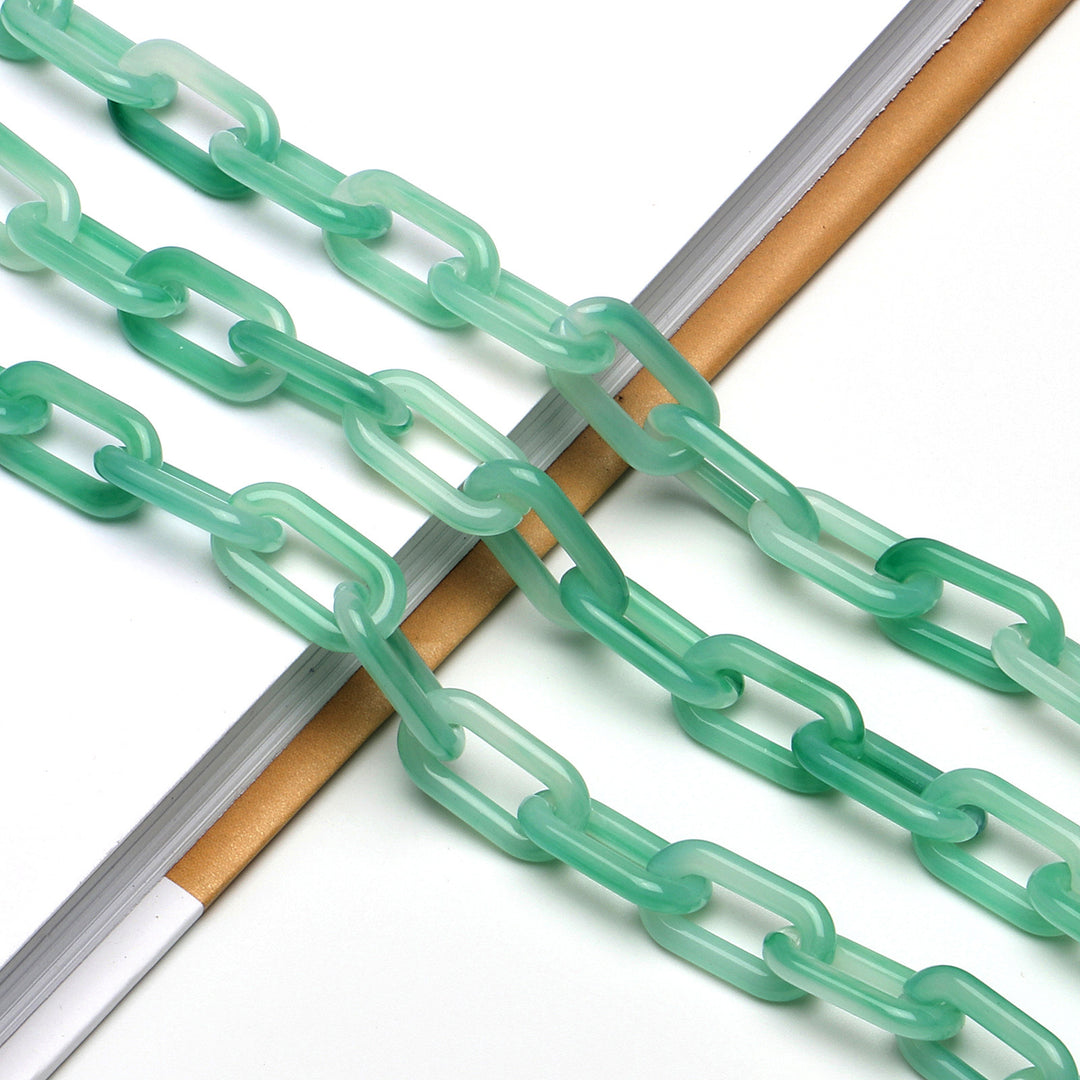 Fashion-Forward Eyewear Chain Stornfield