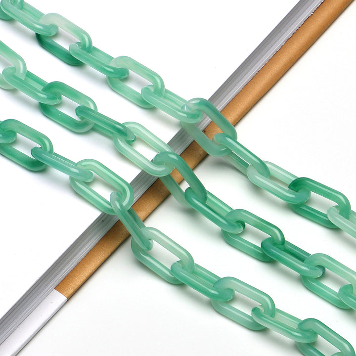 Fashion-Forward Eyewear Chain Stornfield