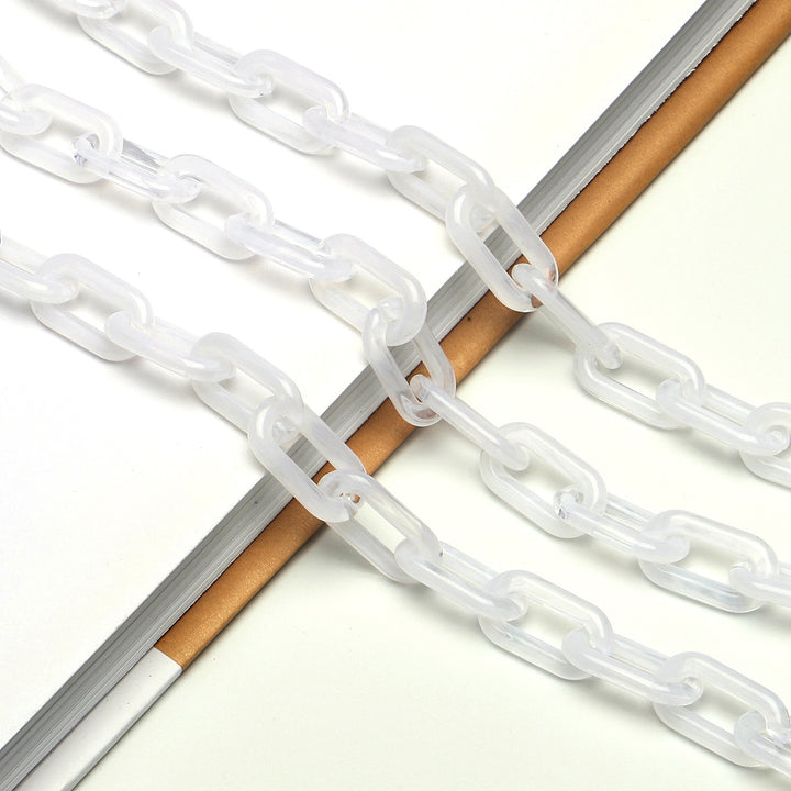 Fashion-Forward Eyewear Chain Stornfield