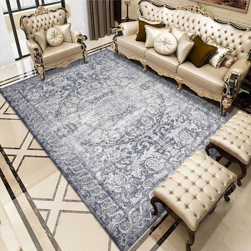 Luxury Vintage-Inspired Area Rug Stornfield