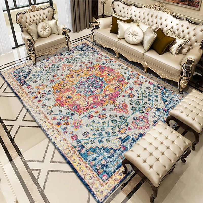 Luxury Vintage-Inspired Area Rug Stornfield