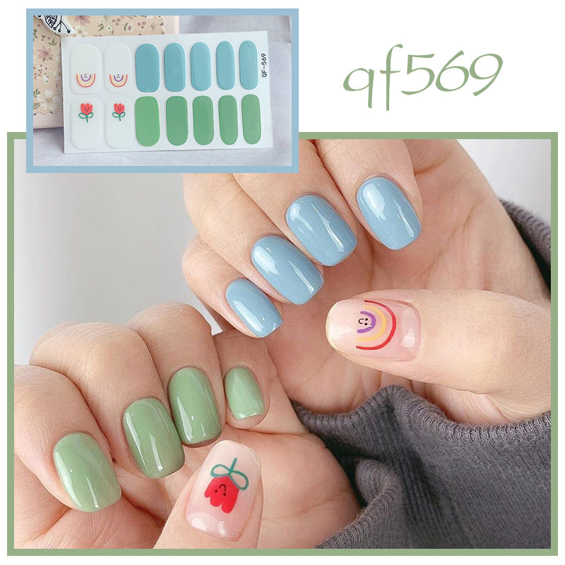 Artificial nail art with smileys and hearts Stornfield