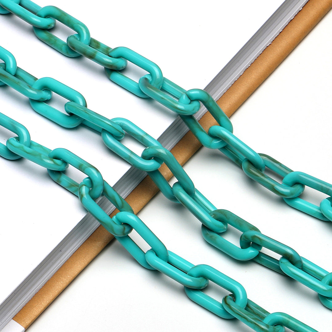Fashion-Forward Eyewear Chain Stornfield