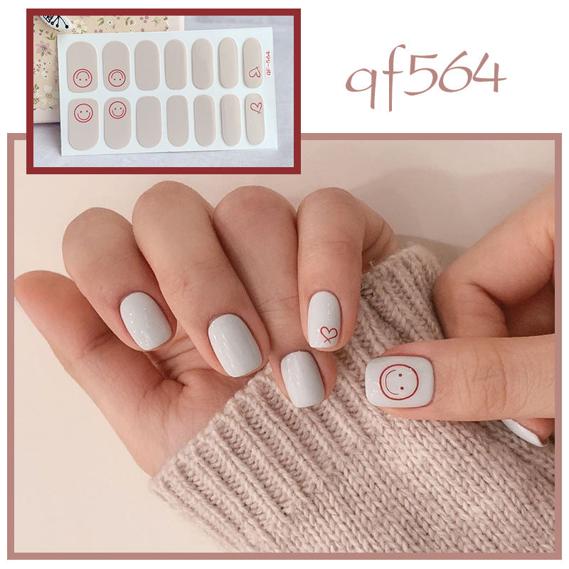 Artificial nail art with smileys and hearts Stornfield