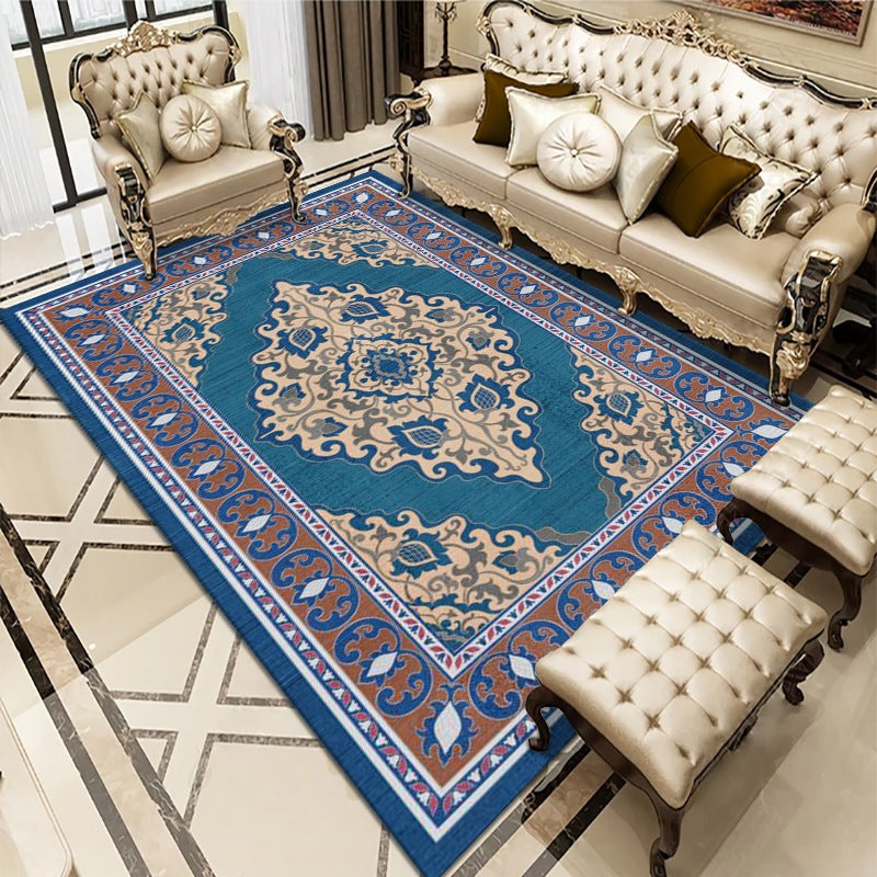 Luxury Vintage-Inspired Area Rug Stornfield