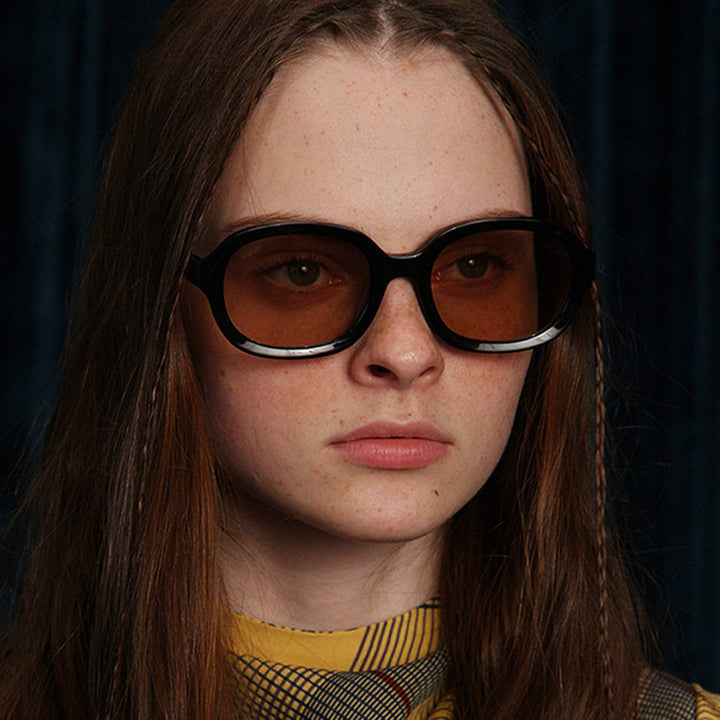 Women's fashionable sunglasses in avant-garde style Stornfield