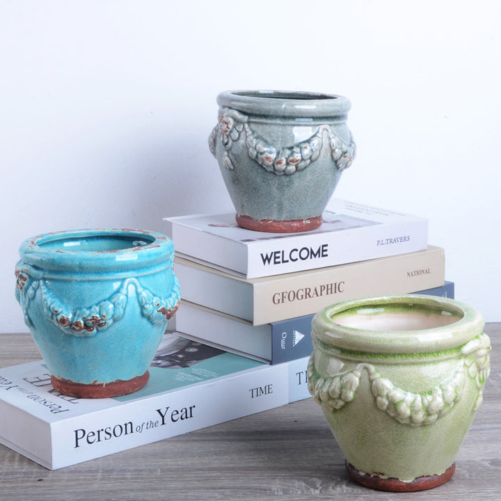 Decorative plant pot with artistic relief Stornfield