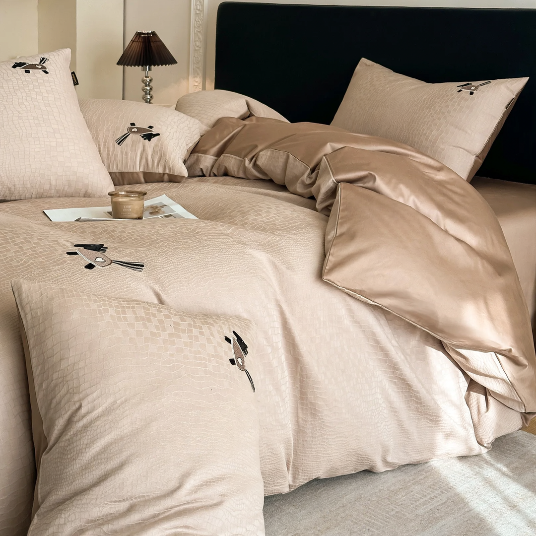 Luxurious bedding set made of 100S long-staple cotton