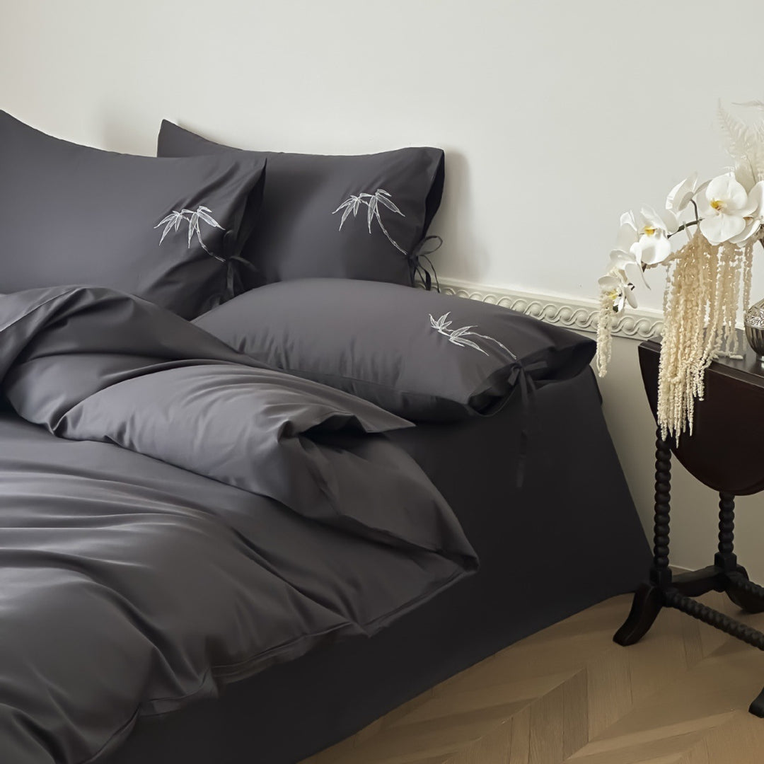 Cotton bedding set, 4-piece, embroidered