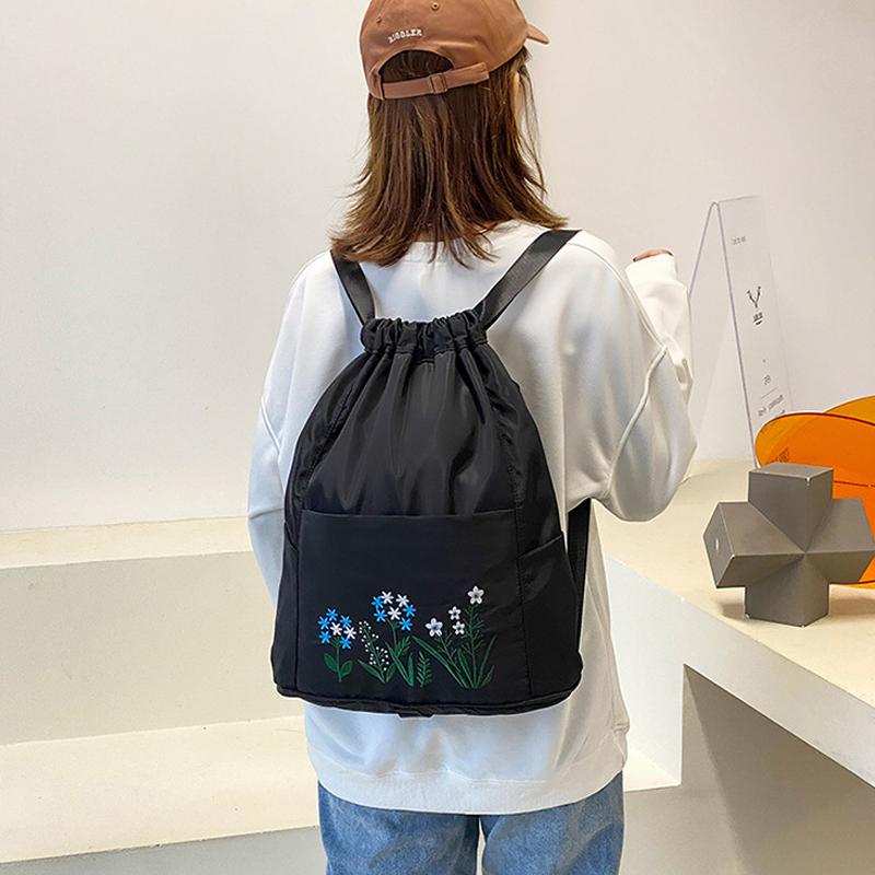 Multifunctional Travel Bag Embroidered with Cord | Stornfield