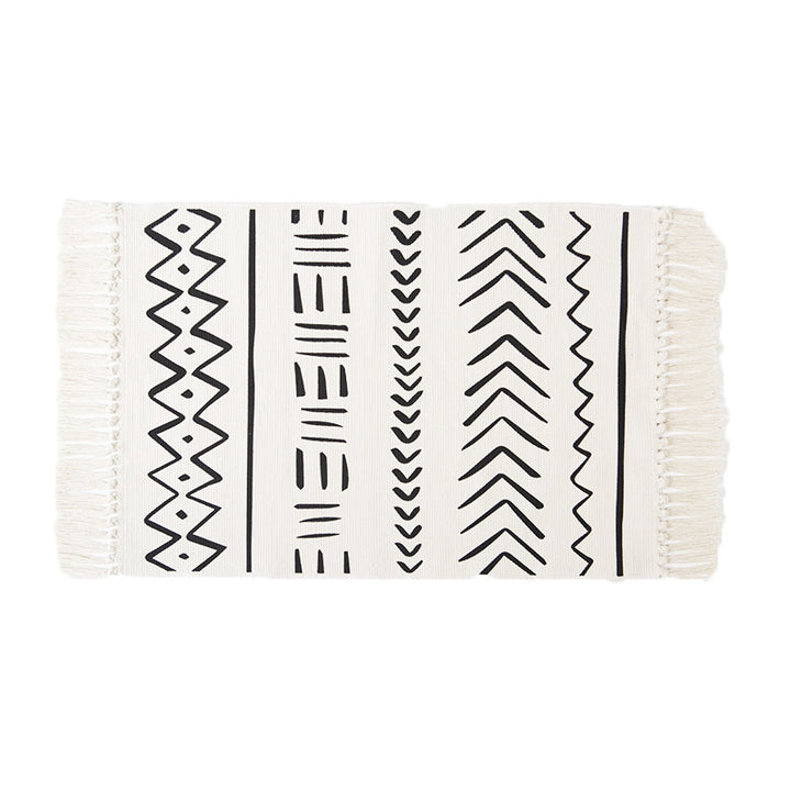 Flat-woven cotton runner with Boho-Ethno motif and decorative fringes Stornfield