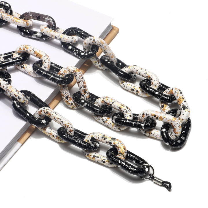 Fashionable Chunky Chain Eyewear Holder Stornfield