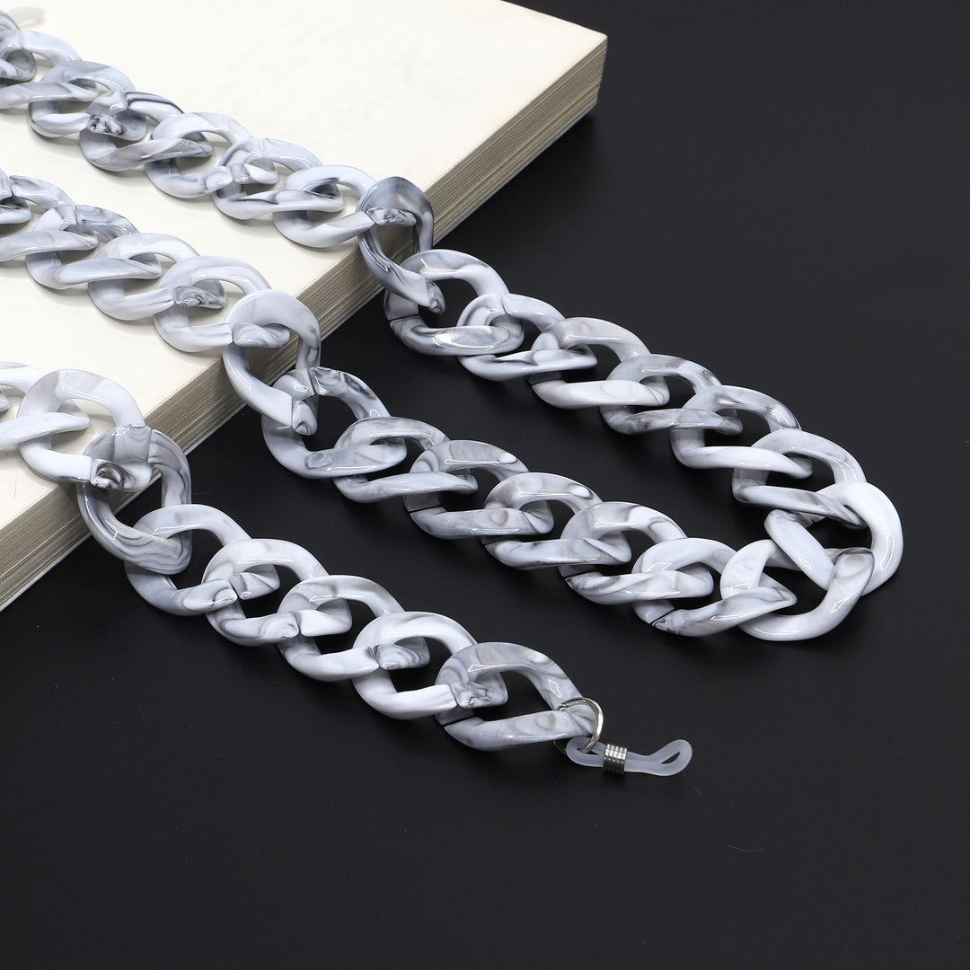 Fashionable Chunky Chain Eyewear Holder Stornfield