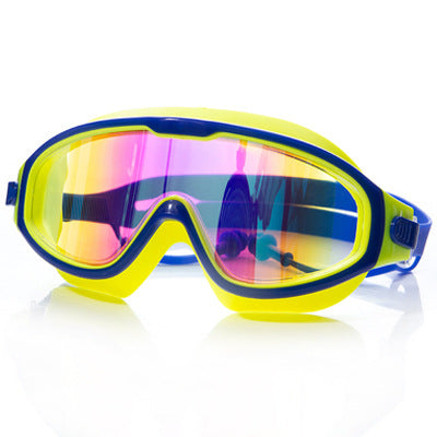 Snorkel mask with comprehensive field of view and comfortable silicone details Stornfield