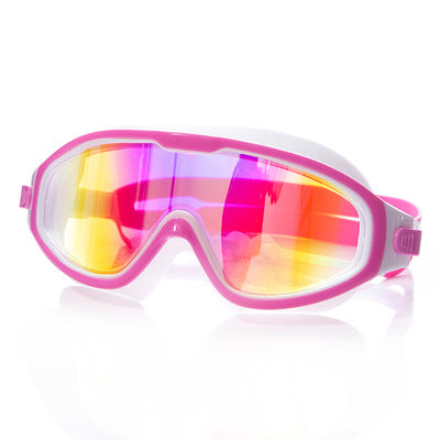 Snorkel mask with comprehensive field of view and comfortable silicone details Stornfield