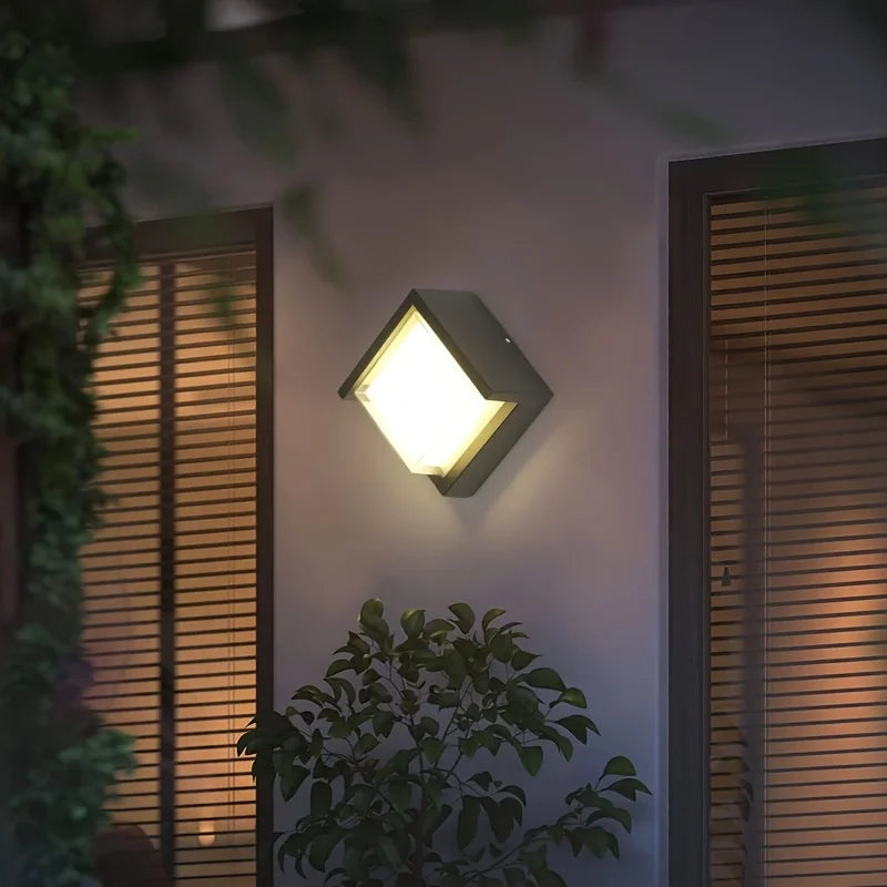 Durable LED wall light for outdoor use - Weatherproof and energy-saving outdoor lighting, ideal for garden and terrace | Stornfield