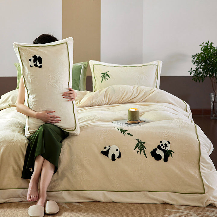 Cozy milk fiber fleece bedding, panda design