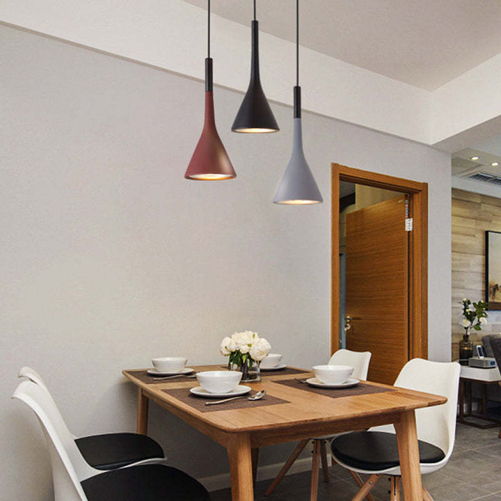 Modern Triangle Pendant Lamp - Trionda | Stornfield