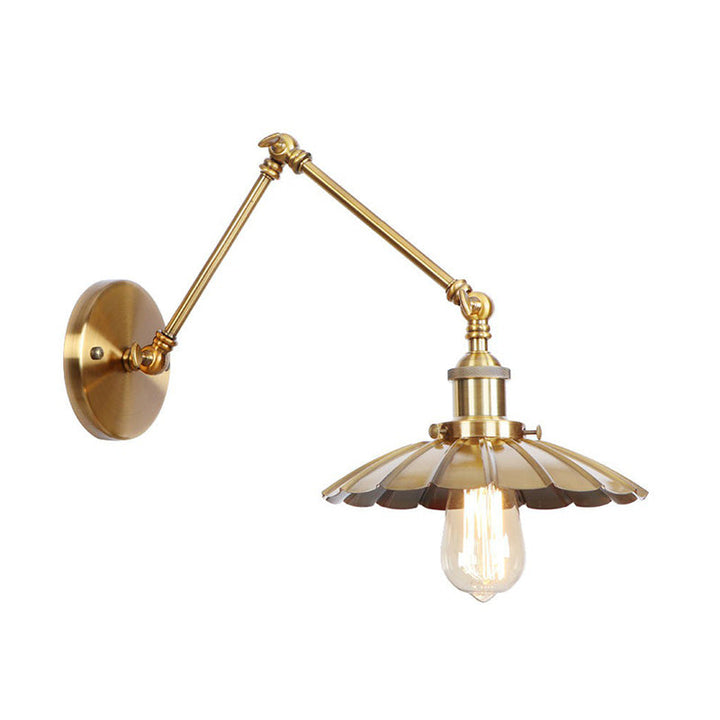 Stornfield | Applique murale en laiton ironé scallopée/corne/cone simple 6"/8" de largeur lampe murale antique avec bras pivotant