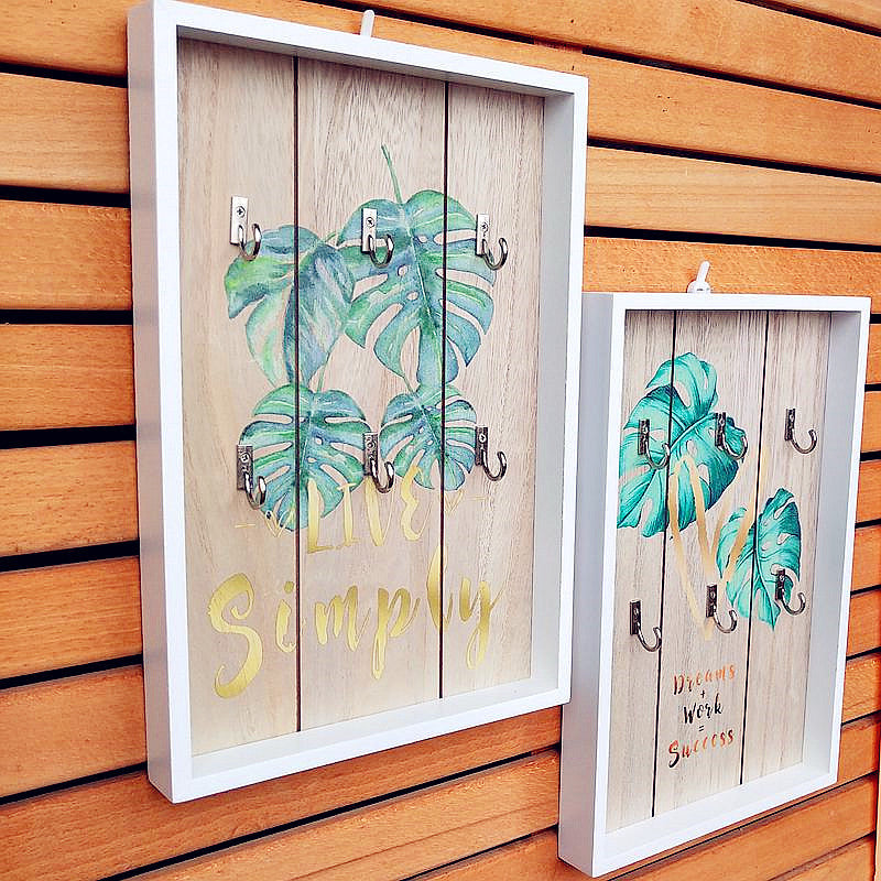 Wooden Wall-Mounted Key Holder