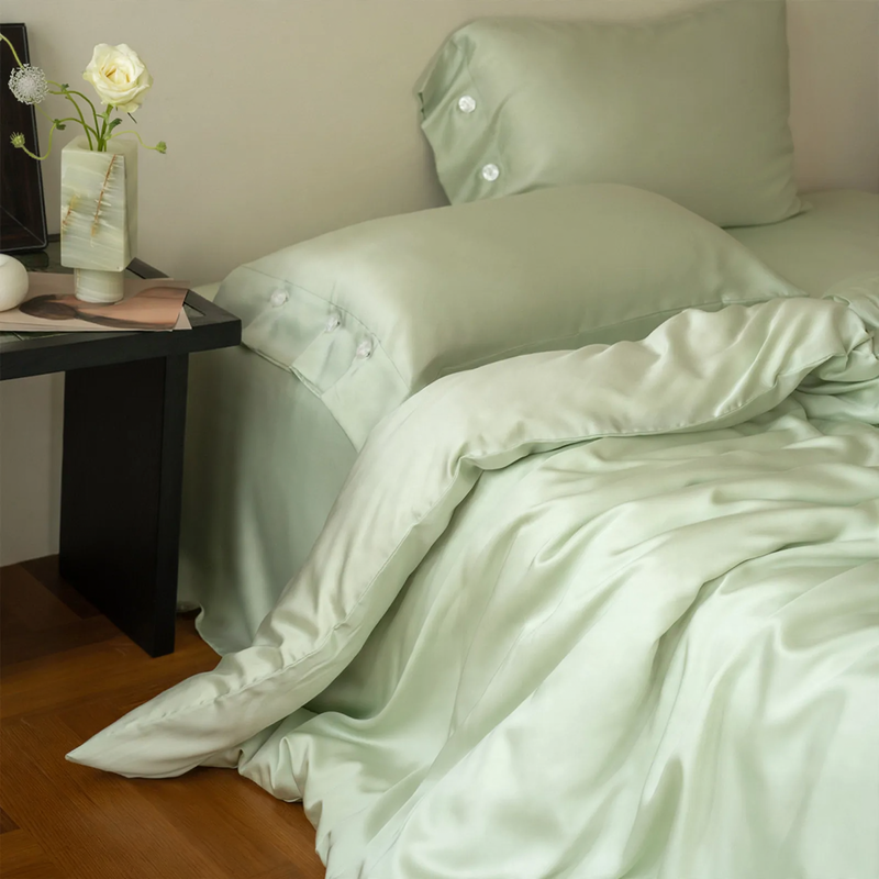 Summer bedding set made of Lyocell fiber, 3- to 4-piece