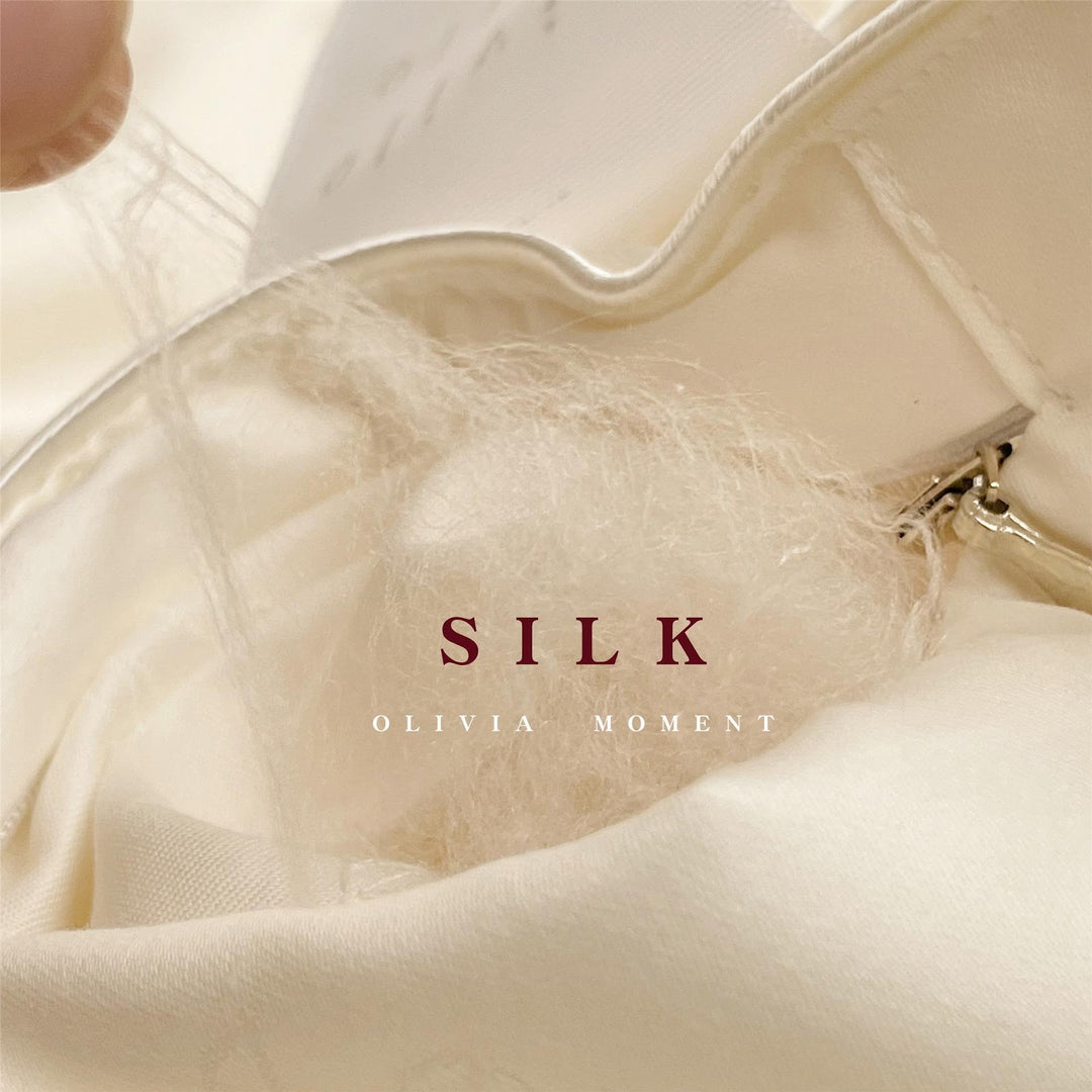 Cotton-silk duvet with Jacquard weaving