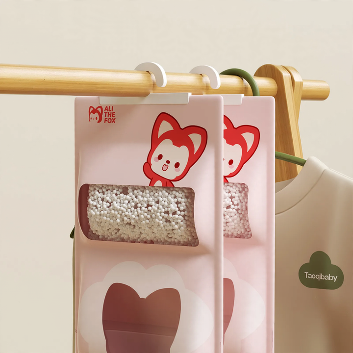 Hanging Room Dehumidifier Bag for Wardrobes