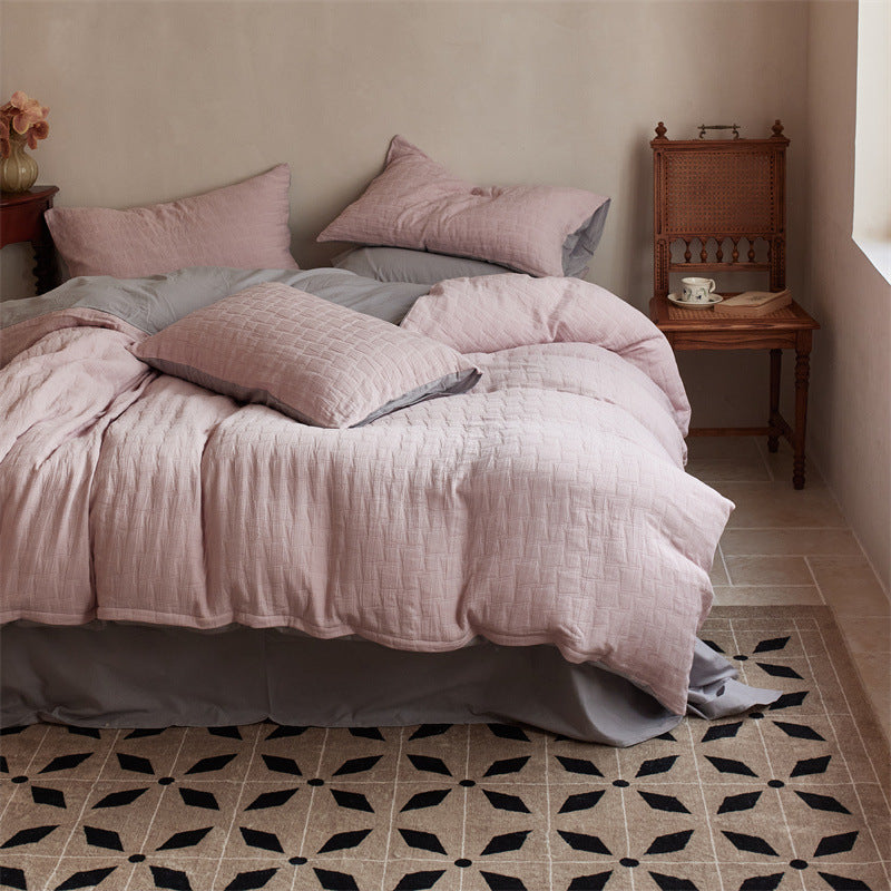 Bedding set made of three-layer cotton muslin