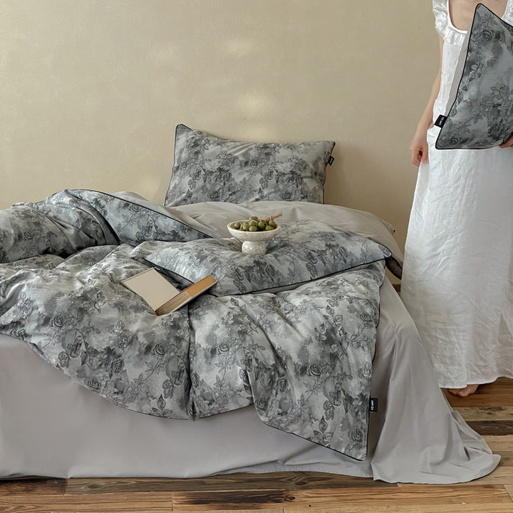 Cotton bedding set, 4-piece, with jacquard weaving