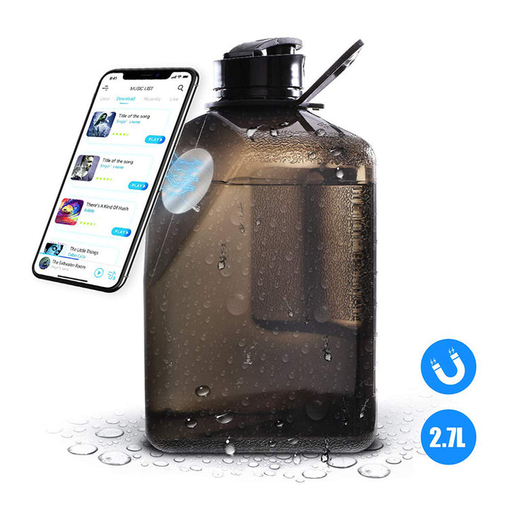 Sport bottle with magnetic holder, 2700 ml, silicone