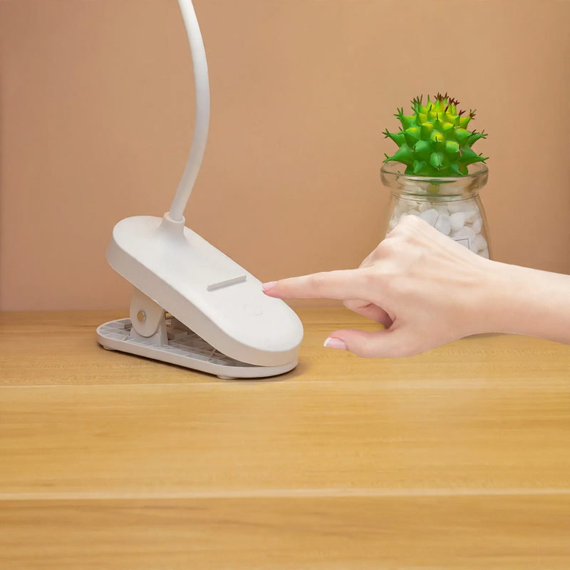 Portable LED clamp lamp for study and reading