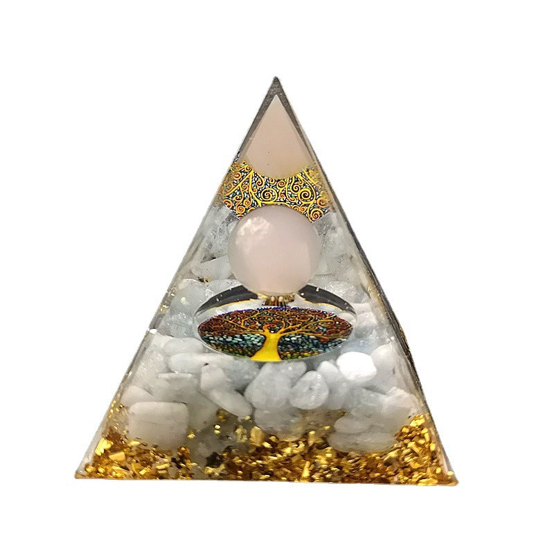 Decorative pyramid sculpture, acrylic resin, 6 cm