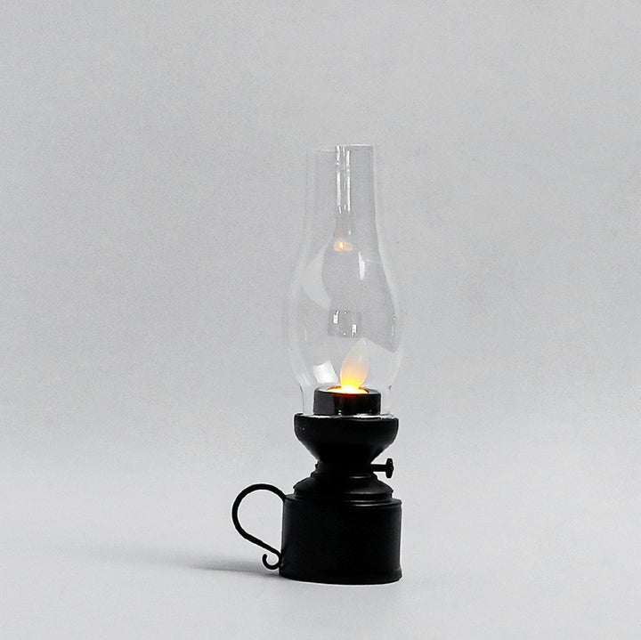 LED oil lantern in retro design