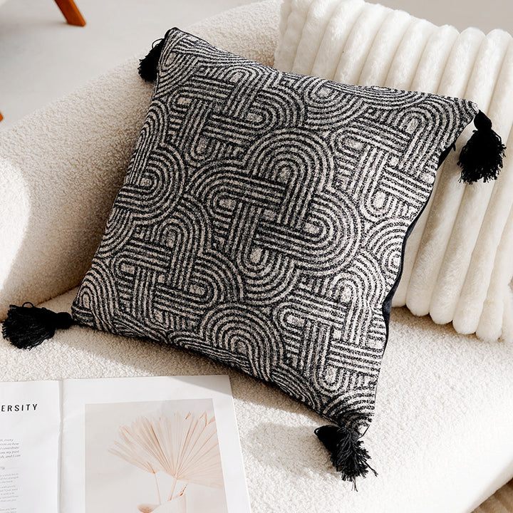 Decorative cushion Jacquard, Cream and Black