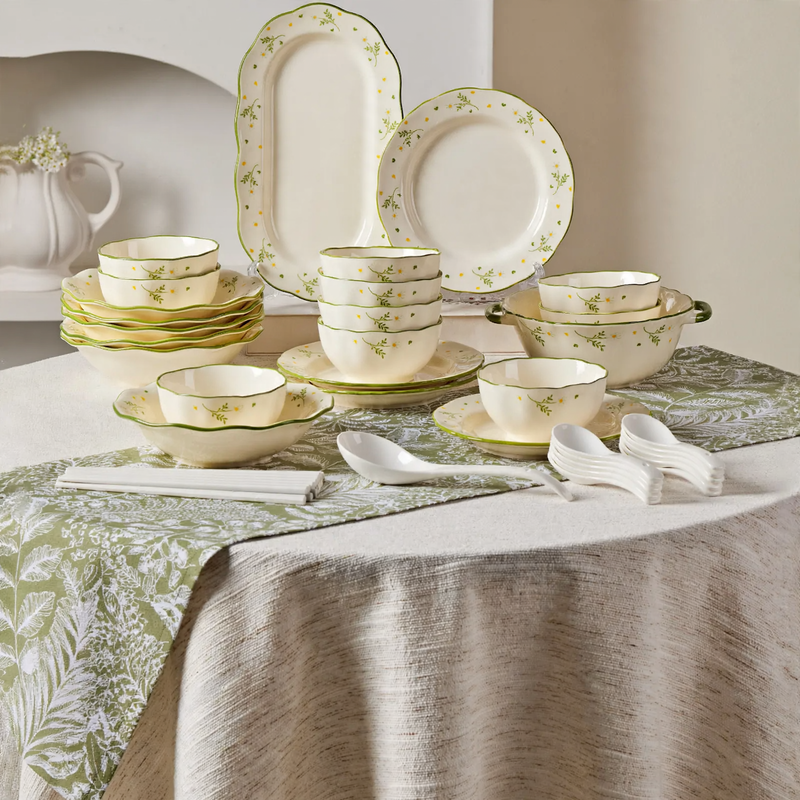 Porcelain Dinnerware Set with Gold Rim, Luxury Design