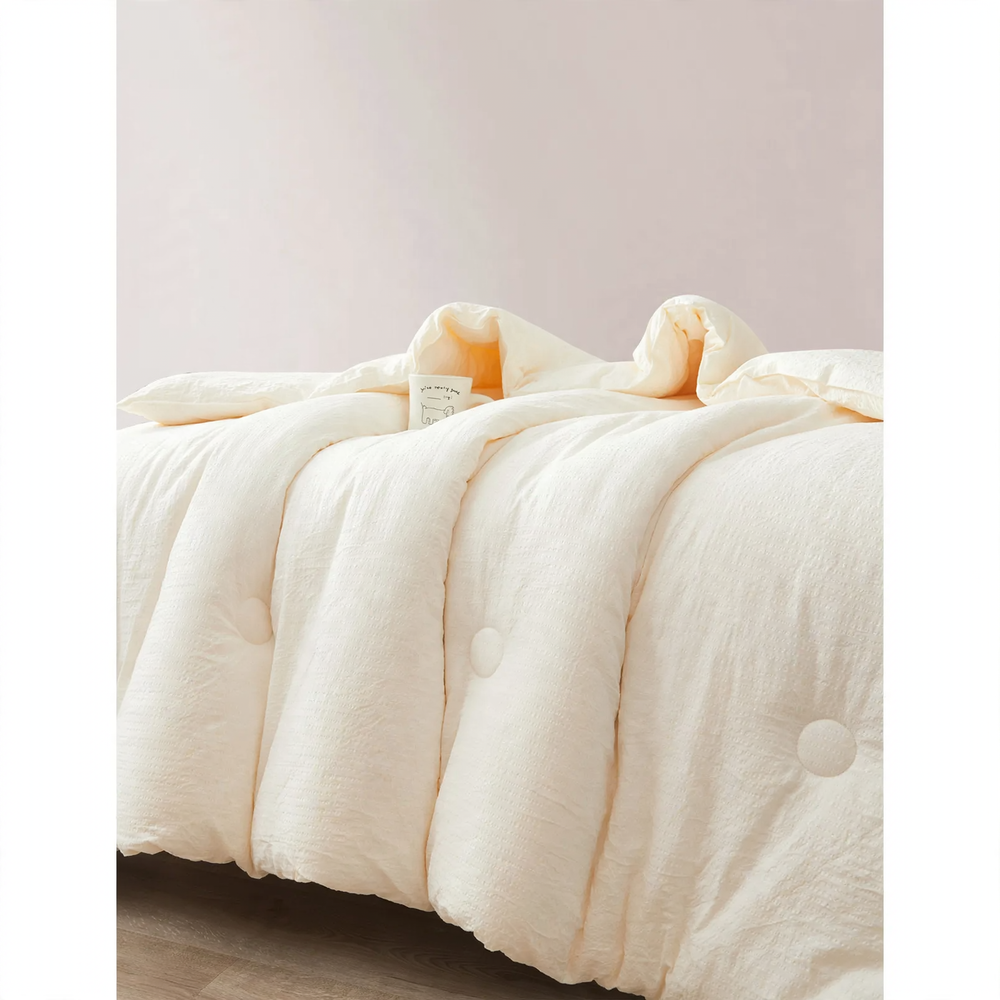Duvet made of soy fiber, unbleached, four seasons