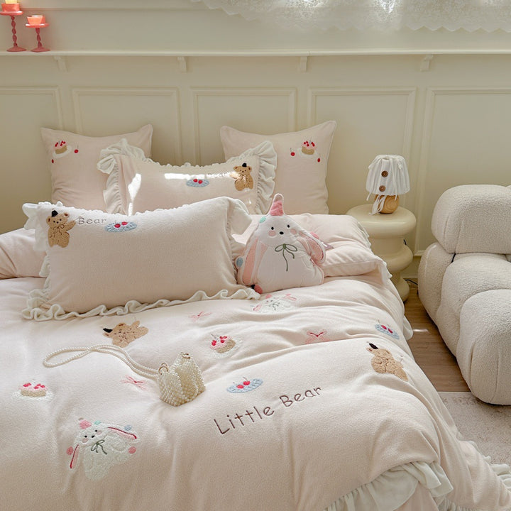 Playful children's bedding set, milk fiber fleece, soft