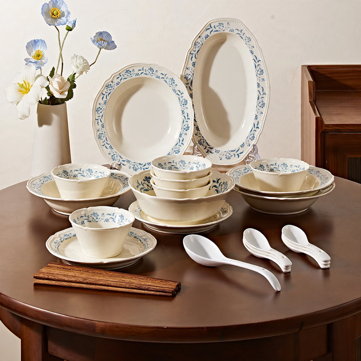 Ceramic dish set, floral pattern, Japanese style