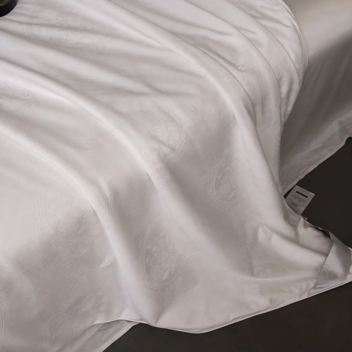 Silk duvet, mulberry silk filling, cotton cover