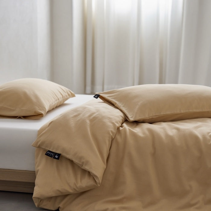 Duvet cover made of long-staple cotton, solid color