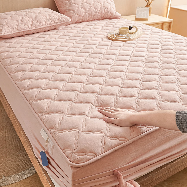 Quilted cotton fitted sheet, breathable