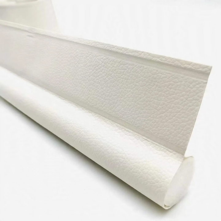 Door bottom seal, soundproof and windproof