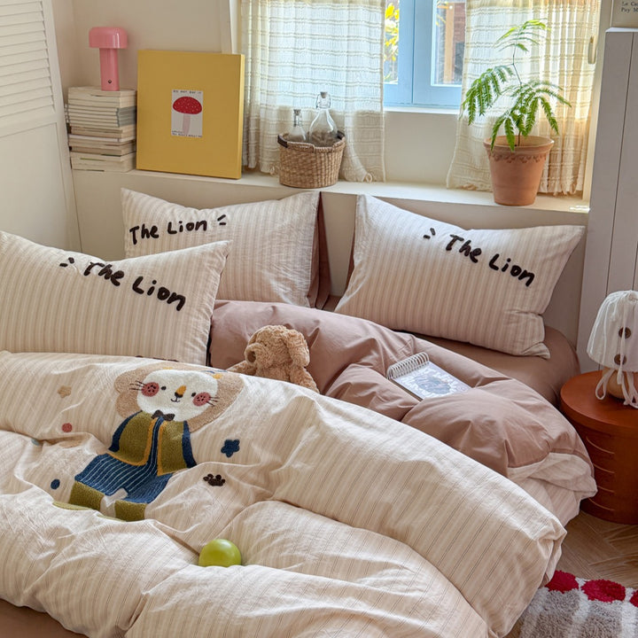 Cotton bedding, embroidered, cartoon design
