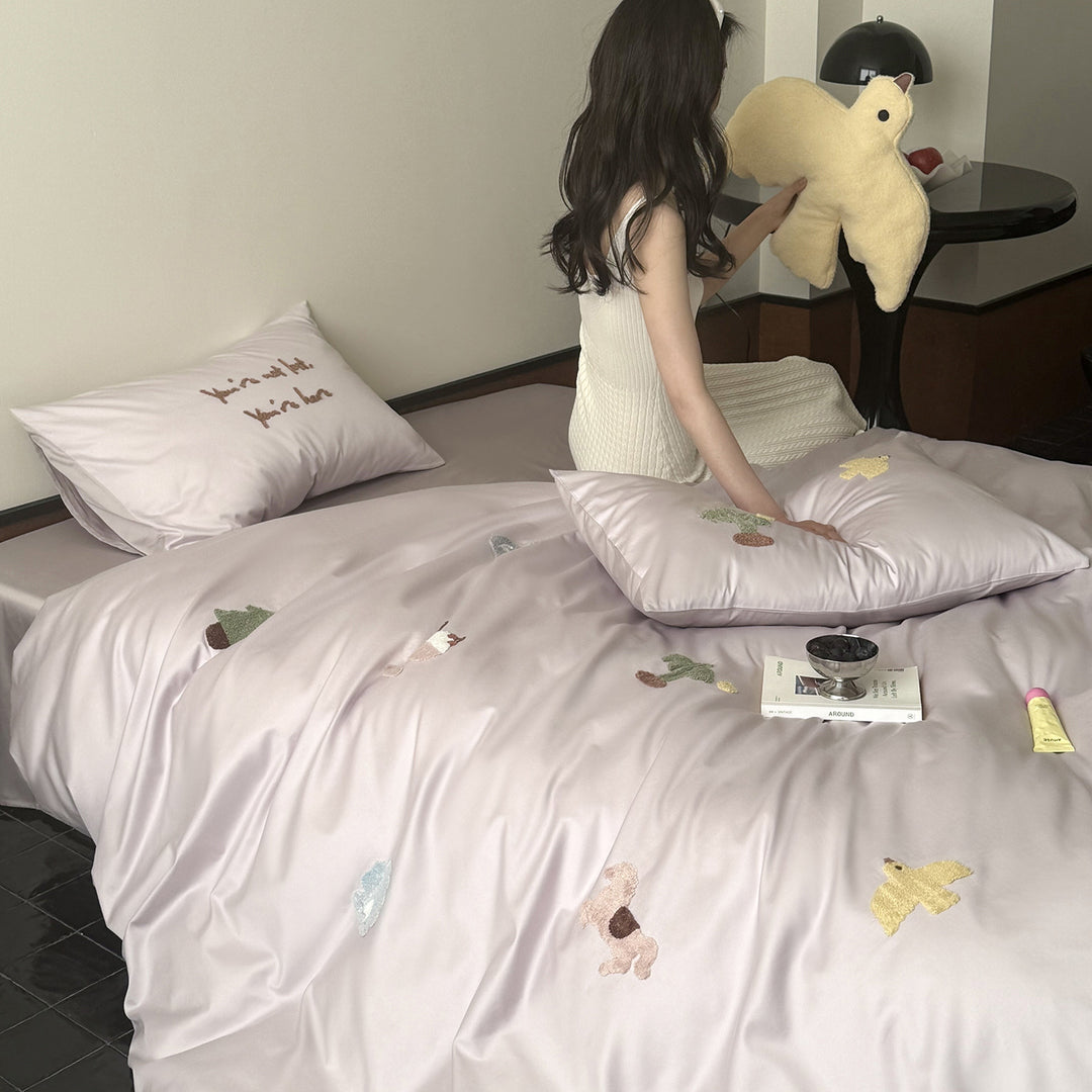 Cotton bedding set with embroidery, 100 thread count