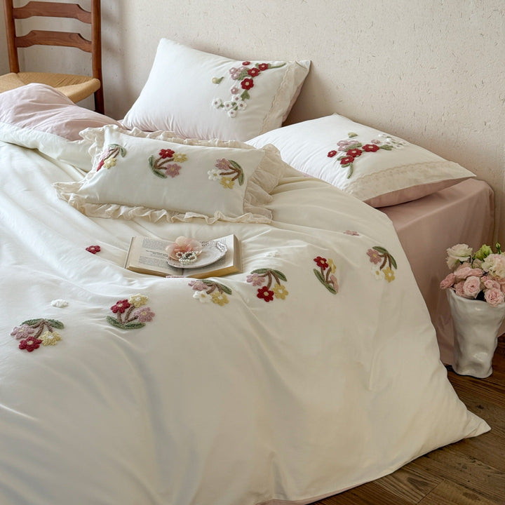 Cotton bed linen set, 4-piece, cartoon embroidery