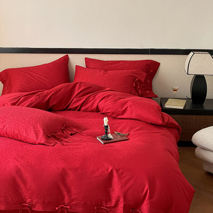 Long-staple cotton bedding for weddings